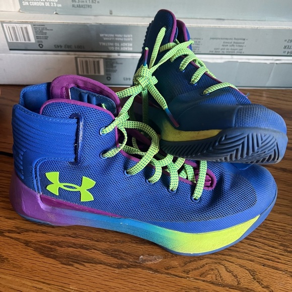 UNDER ARMOUR Stephen Curry 3ZERO Basketball Shoes - Picture 1 of 8